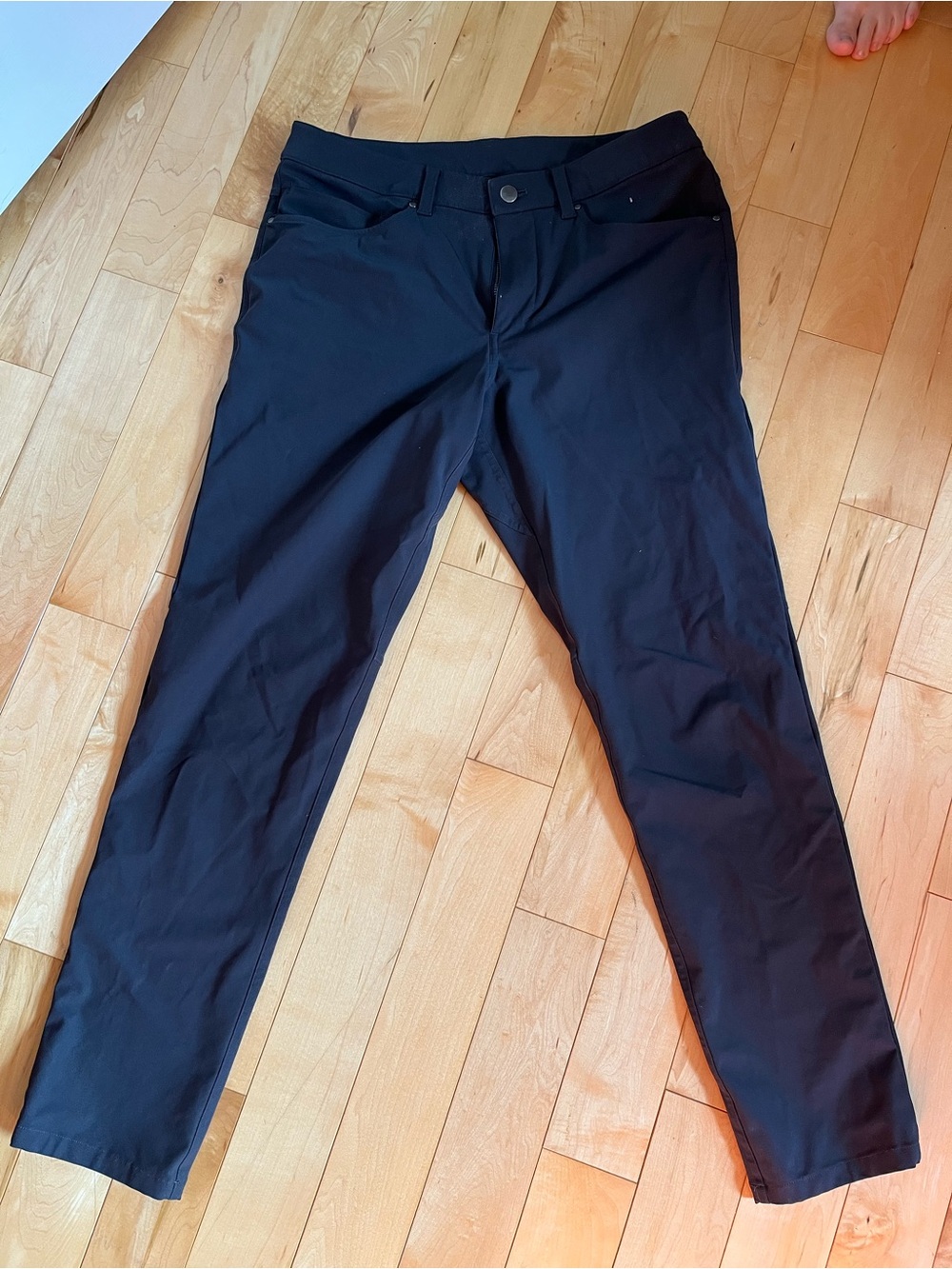 lululemon athletica Men's Black Straight-Leg Chinos